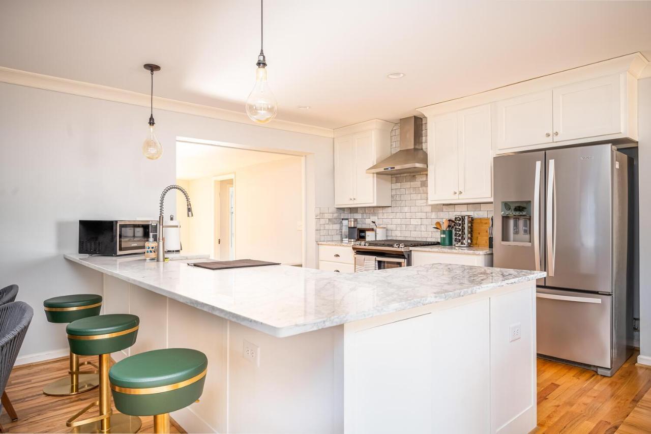 4Br/3Ba Luxurious Decatur Home W/ Patio & Backyard Εξωτερικό φωτογραφία